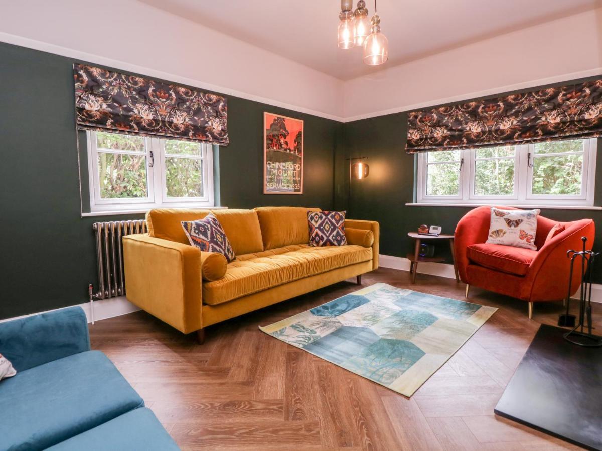 Barn Hoppitt Lodge لندن المظهر الخارجي الصورة
