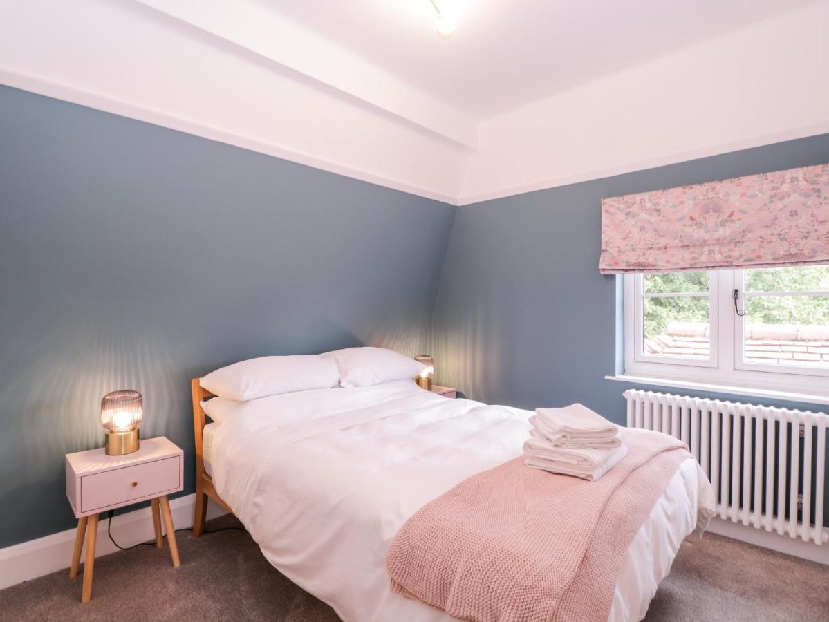Barn Hoppitt Lodge لندن المظهر الخارجي الصورة